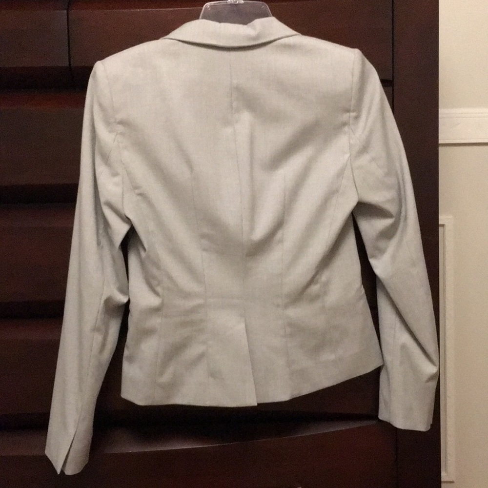 H&M gray jacket - Picture 4 of 6